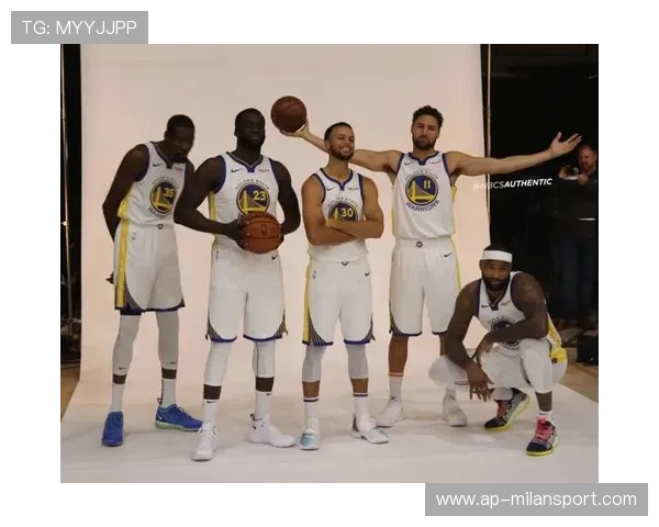 勇士队继续领跑联盟，冲击三连冠，勇士队内最新训练赛