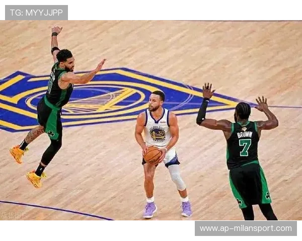 冠军争夺进入“抢分期”，每轮结果都可能改写格局